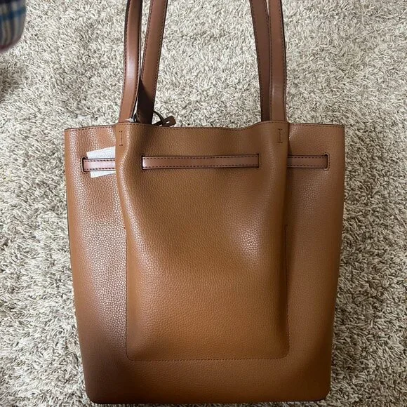 Micheal Kors Carson Large Pebbled Leather Tote Bag - Picture 3 of 7